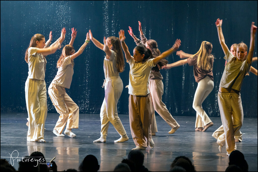 Gregorius show 2024 van St Gregorius met leerlingen van Descart & Waldorf