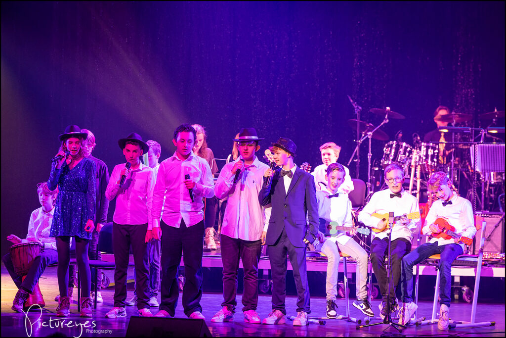 Gregorius show 2024 van St Gregorius met leerlingen van Descart & Waldorf