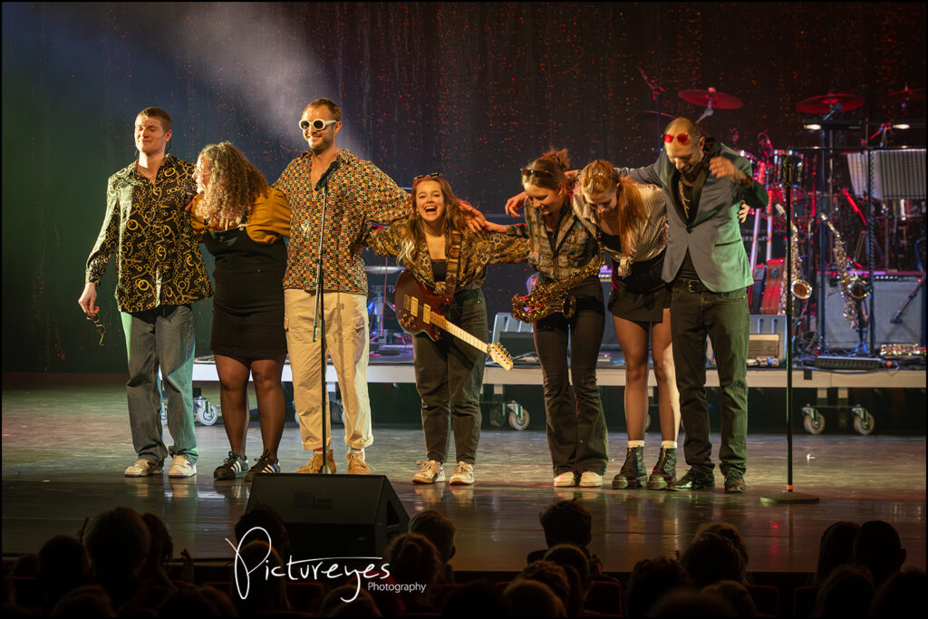 Gregorius show 2024 van St Gregorius met leerlingen van Descart & Waldorf