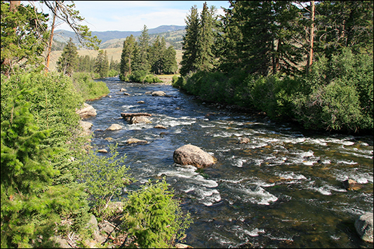 Hellroaring Creek Trail